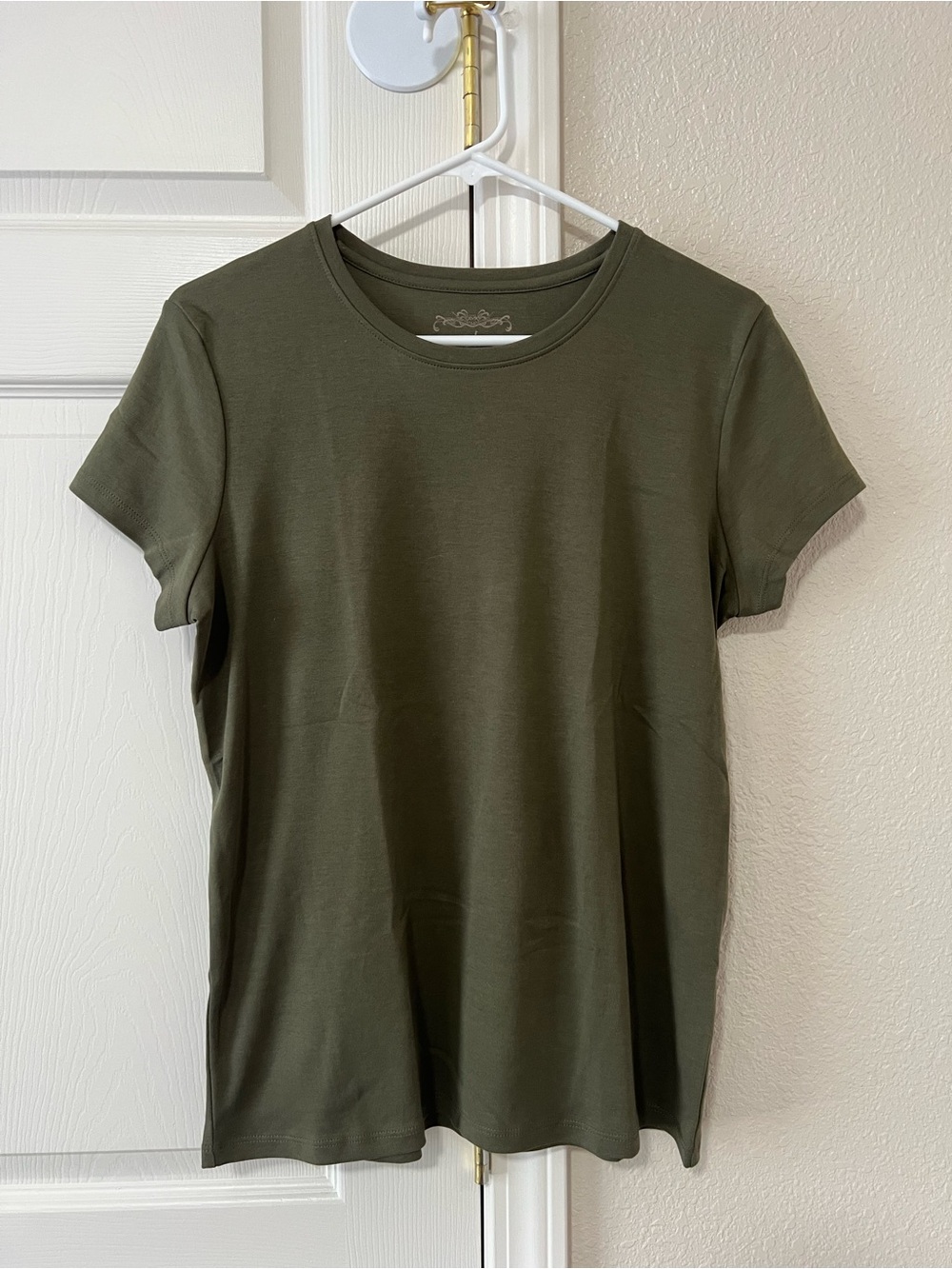 Peruvian Connection Pima Cotton Short Sleeve T-Shirt Fatigue M NWOT